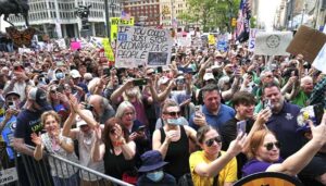 May Day Protest in Philadelphia Leads to 70 Arrests for Street Blockades – philadelphia365.info