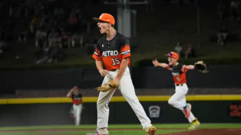 Fairfield heads to U.S. title game after beating Las Vegas in LLWS – WFSB – las-vegas365.info